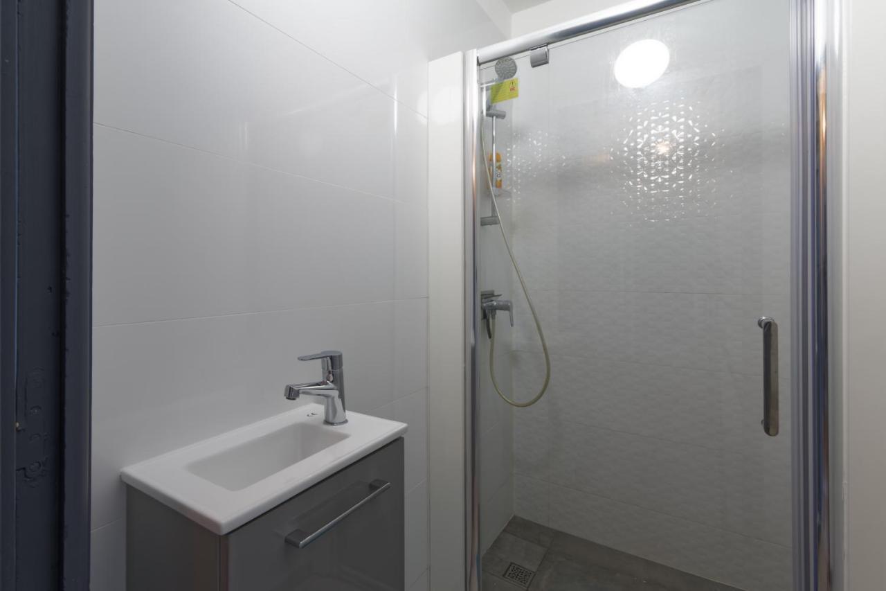 Le Beaulieu * Appartement 4 Chambres * 8Pers * Clim * Parking * Balcon Montpellier Luaran gambar